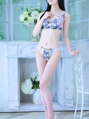 グランドオペラ名古屋在籍　新人・詩乃(シノ)の写真